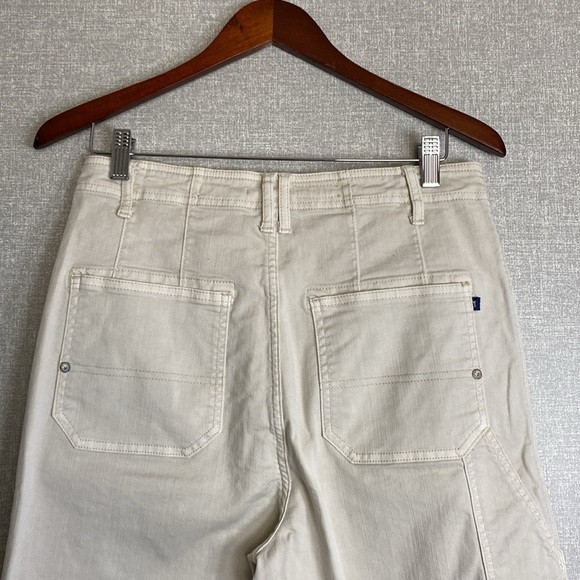 Anthropologie Pilcro The Carpenter Wide Leg Ivory Denim - Picture 5 of 9